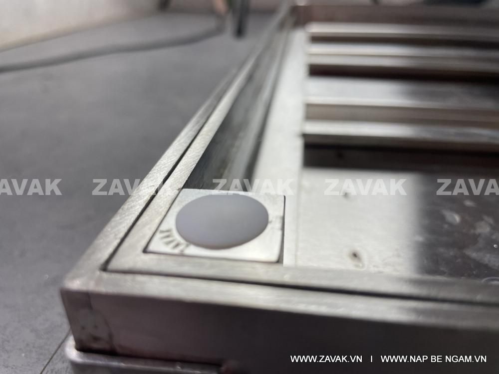 Nút bịt nhựa nắp bể ngầm inox zavak
