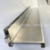 Rãnh thoát nước inox Zavak 1 khe hẹp nằm lệch SLT-BL