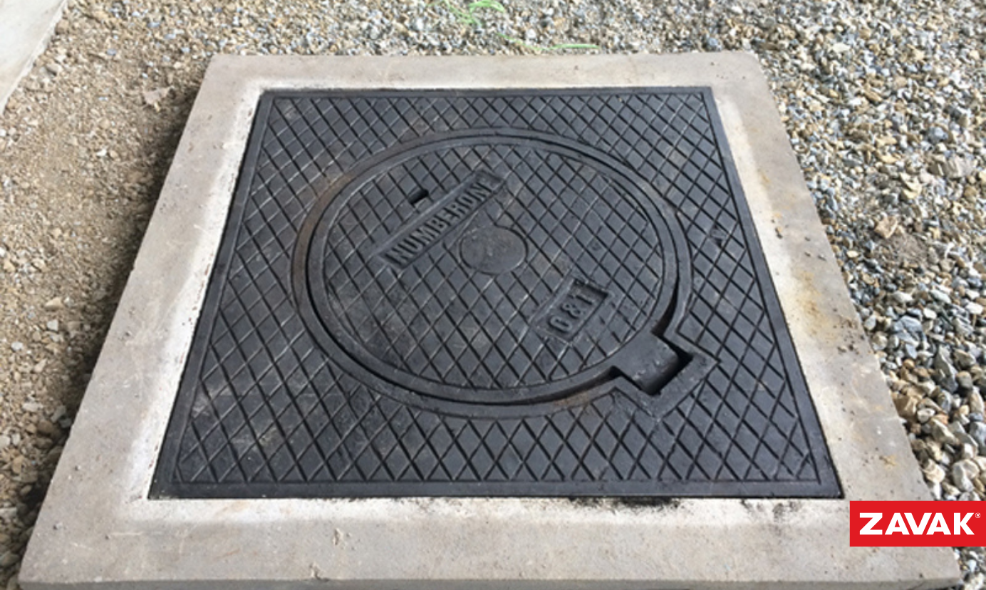 So Sánh Nắp Hố Ga Gang Hay Composite. Loại Nào Bền Và Tiết Kiệm Hơn?